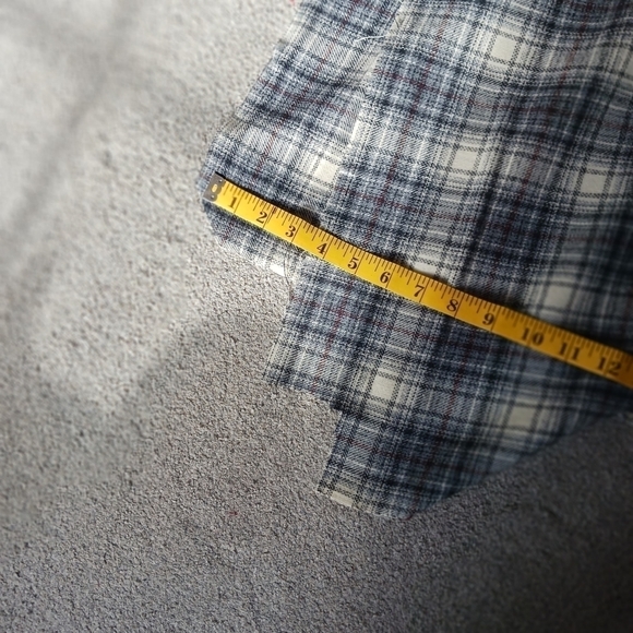 Lot of Plaid Fabric - Picture 7 of 11